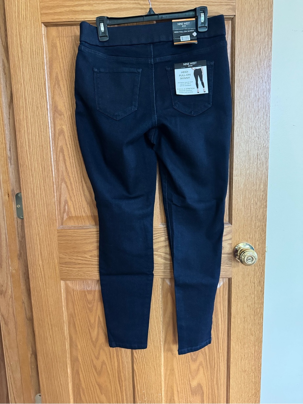 Nine West Women's Navy Skinny Pull-On Jeans